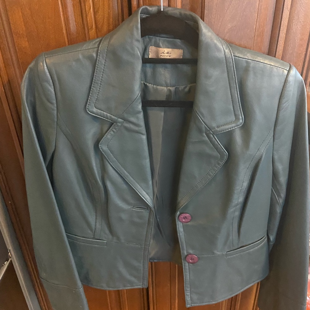 i.e. petite leather jacket